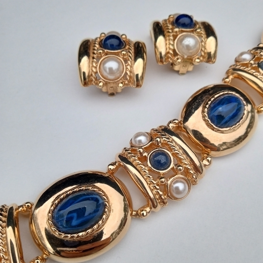 Vintage Joan Rivers Bracelet & Earrings Set ! - Picture 4 of 7
